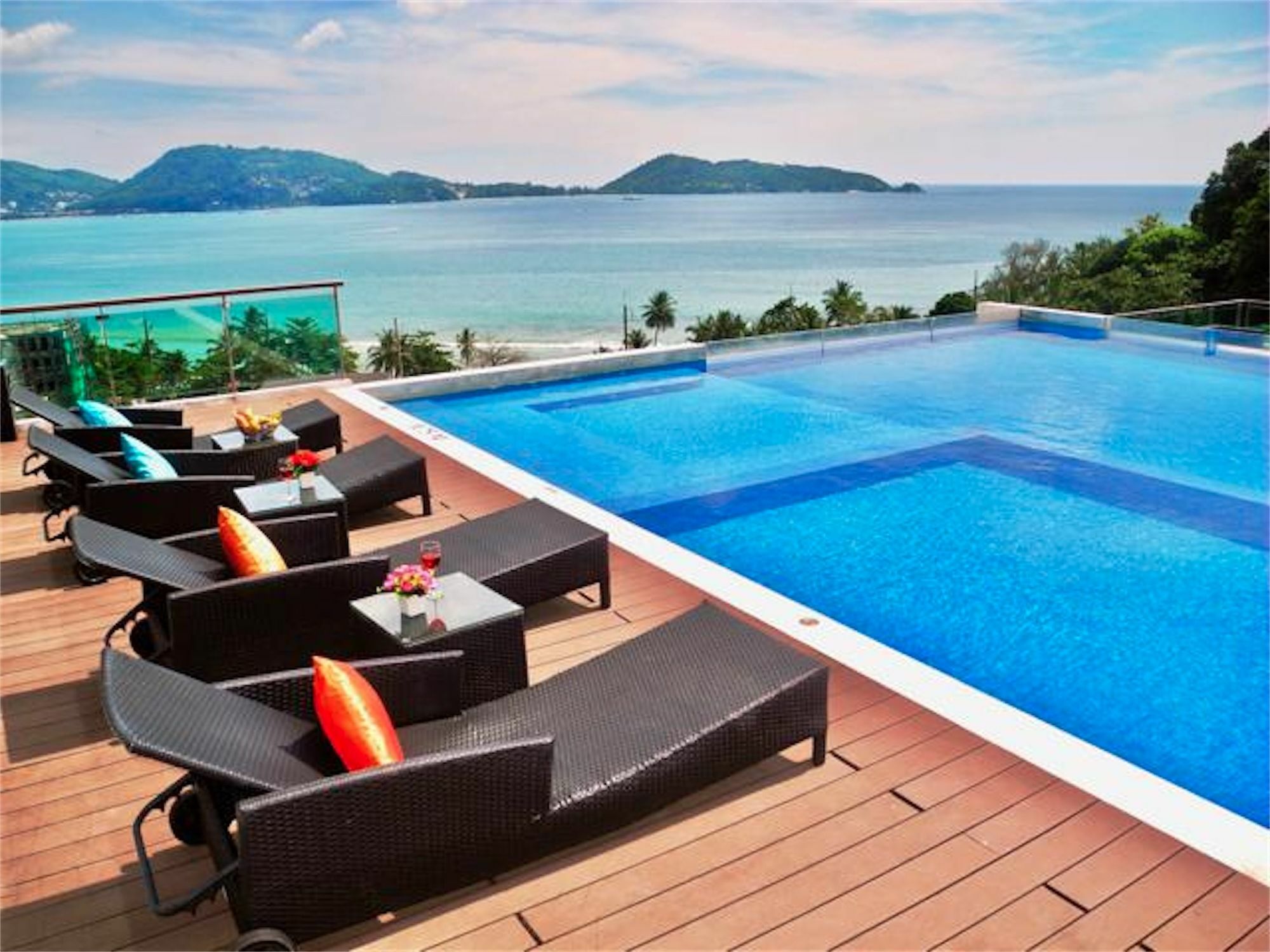 The Privilege Residence : 1 Bedroom Apartment In Patong Экстерьер фото
